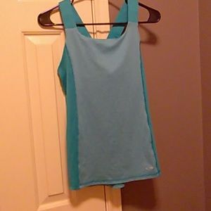 Super cute work out top criss cross back